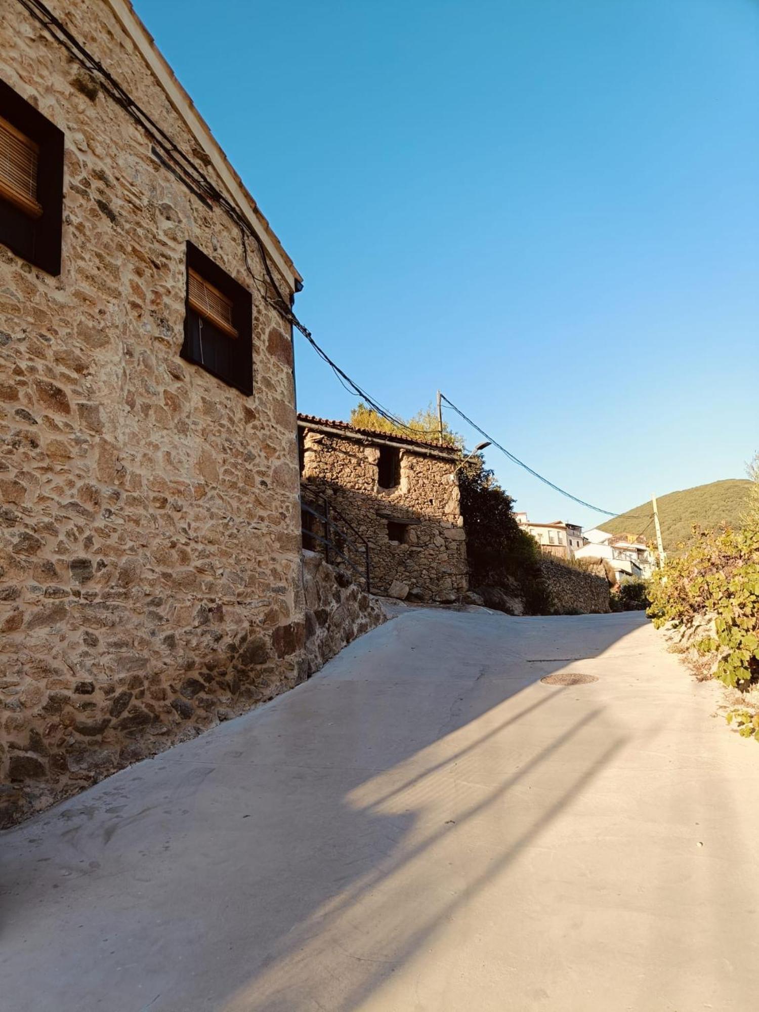 فيلا La Casa De Abajo Arroyomolinos de la Vera المظهر الخارجي الصورة